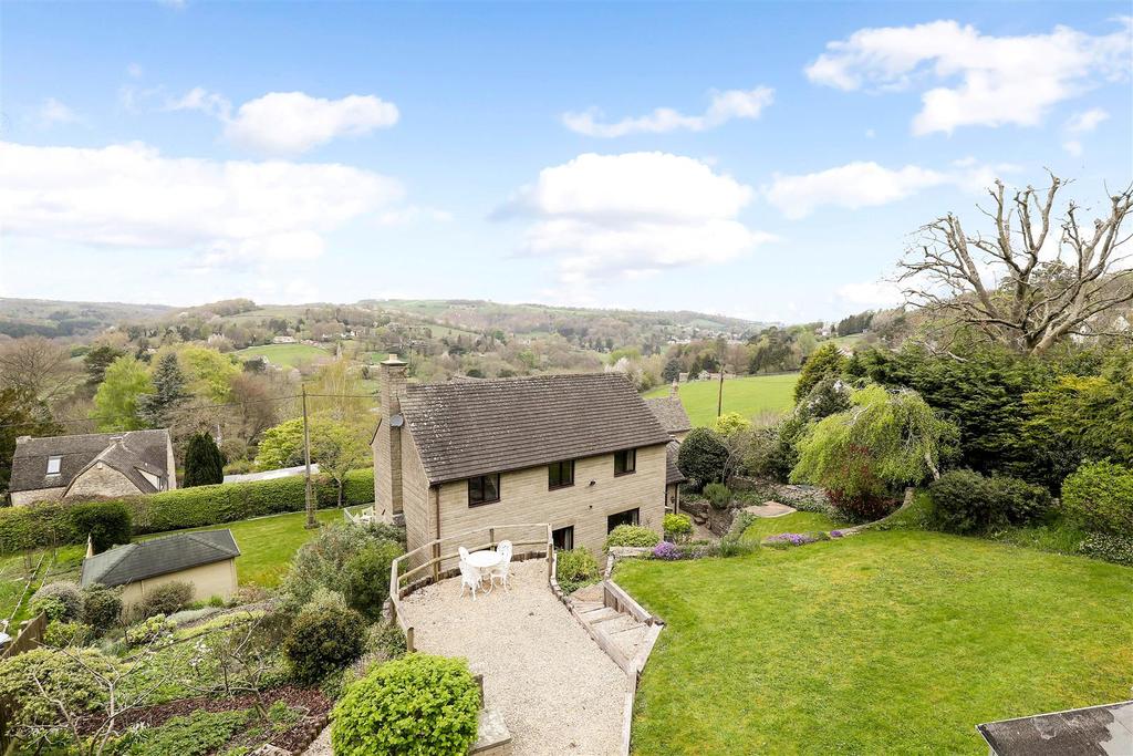 Amberley, Stroud 4 bed detached house £925,000