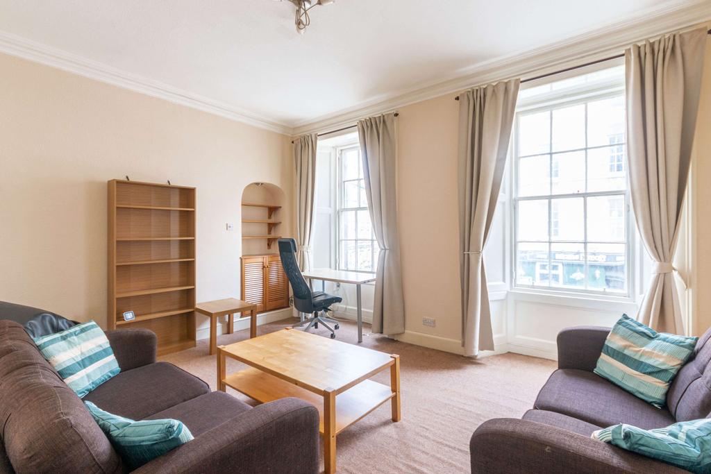 West Preston Street Edinburgh EH8 9PY United Kingdom 1 bed flat £850