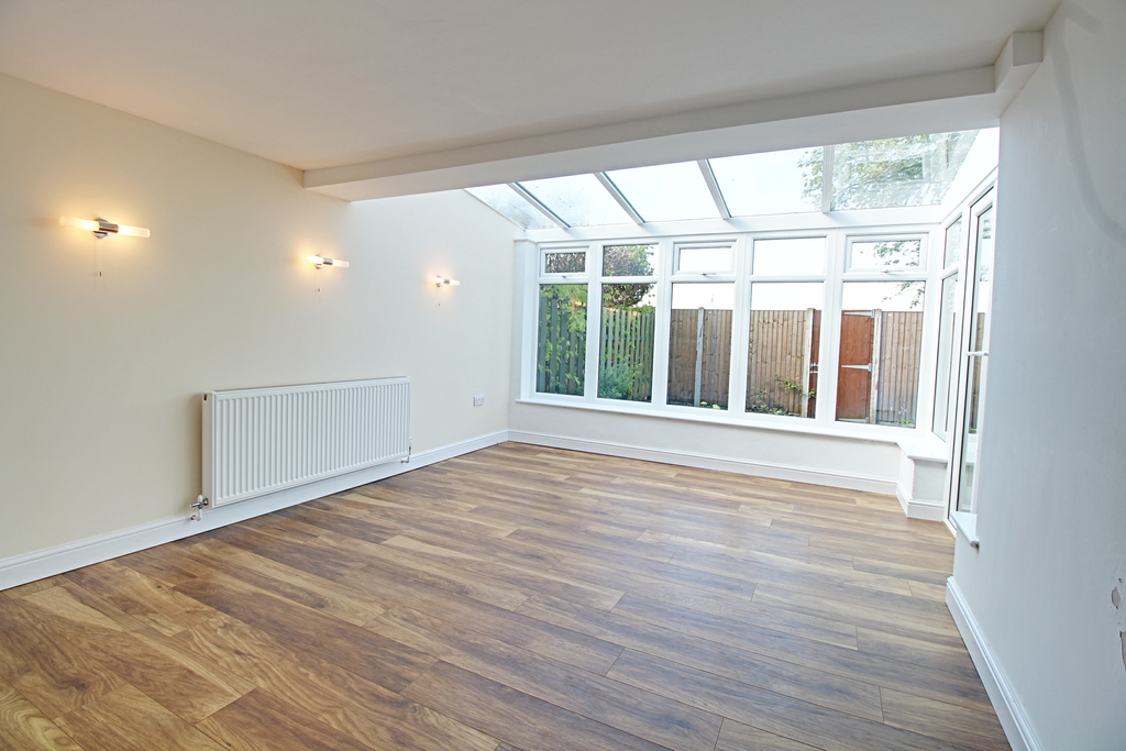 Greenleigh Road, Liverpool L18 7HZ 4 bed semidetached house £1,350