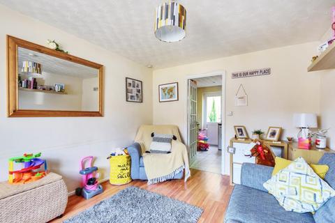 7 Chantry Mews, Basingstoke, RG22 4UE