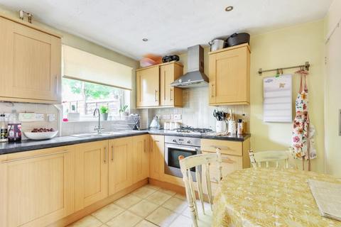 7 Chantry Mews, Basingstoke, RG22 4UE