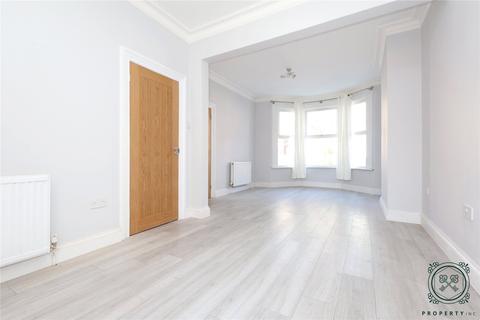 62 Winchelsea Road, London, N17 6XH