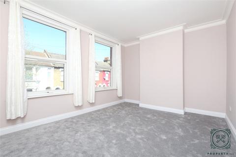 62 Winchelsea Road, London, N17 6XH