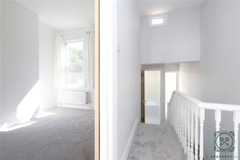 62 Winchelsea Road, London, N17 6XH