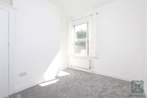 62 Winchelsea Road, London, N17 6XH