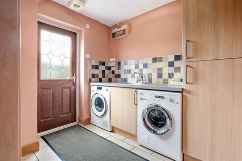22 Hoveton Close, Redditch, B98 7HQ
