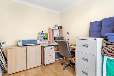 22 Hoveton Close, Redditch, B98 7HQ