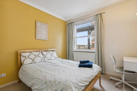 2 bedroom apartment for sale, Cromwell Road So, Earls Court, London, SW7