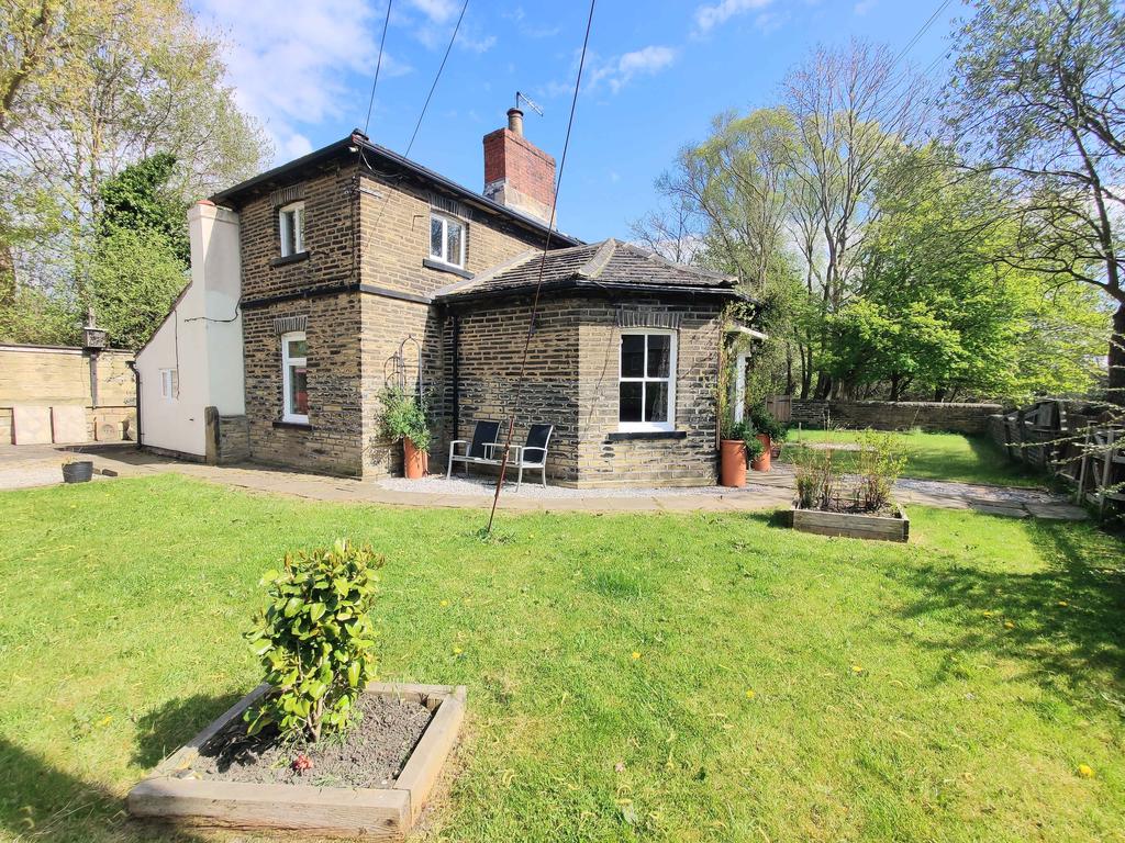 Mill Lane, Brighouse HD6 2 bed detached house for sale £265,000