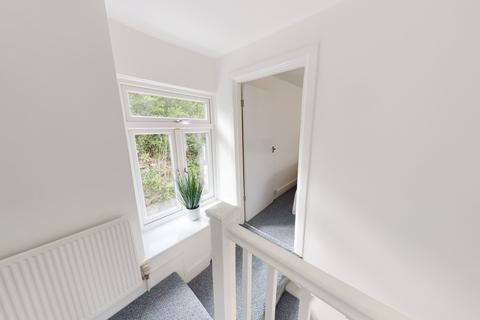 1 Amelia Terrace, Llwynypia, Tonypandy, CF40 2HS