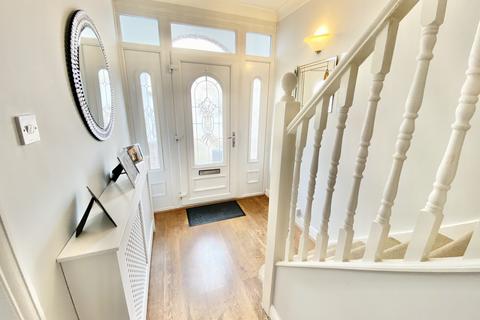 21 Lavender Avenue, London, NW9 8HB