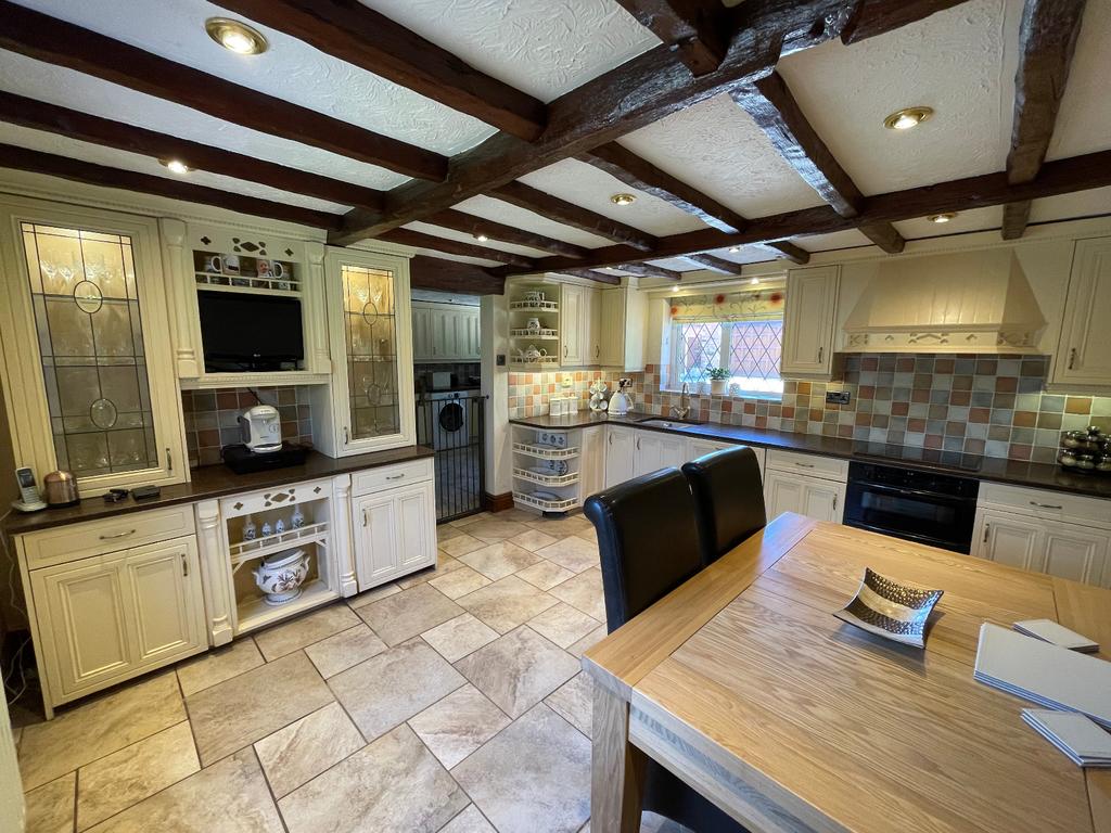 Spring Cottage, Tathwell, Louth, LN11 9SR 4 bed country house £575,000