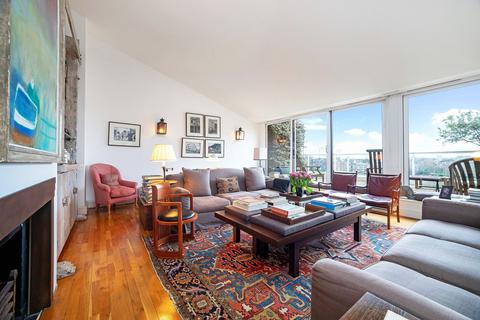 3 bedroom apartment for sale, Chelsea Crescent