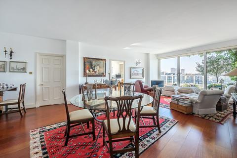 3 bedroom apartment for sale, Chelsea Crescent