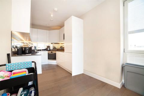 2 bedroom apartment to rent - High Street, London, BR1