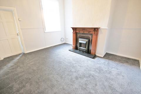 3 bedroom terraced house to rent, Woodhouse Lane, Wigan, WN6