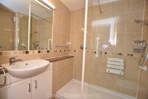 2 bedroom retirement property for sale - Pilbrow Court, Alverstoke