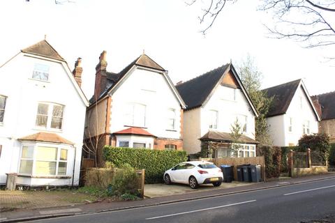1 bedroom apartment to rent, Sanderstead Road, South Croydon, Surrey, CR2