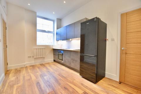 1 bedroom flat to rent, Romford Road, Stratford, E15