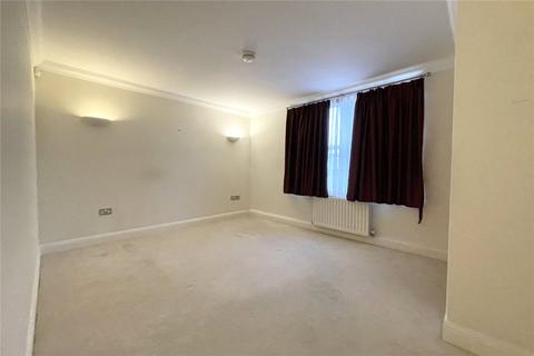 3, Cedar Court Cedar Close, Bagshot, GU19 5AN