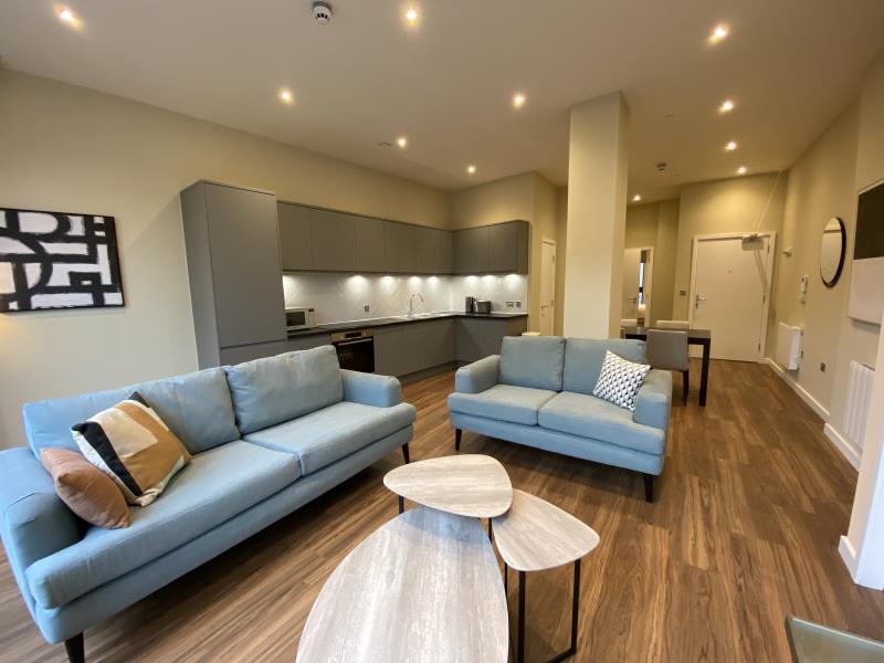 SPENCER HOUSE, 10 ALBION PLACE. LS1 6BS 2 bed apartment £1,450 pcm (£