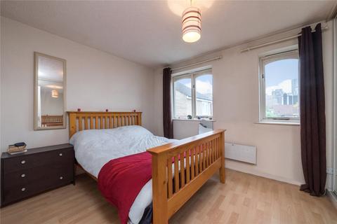 1 bedroom flat for sale, Telegraph Place, London