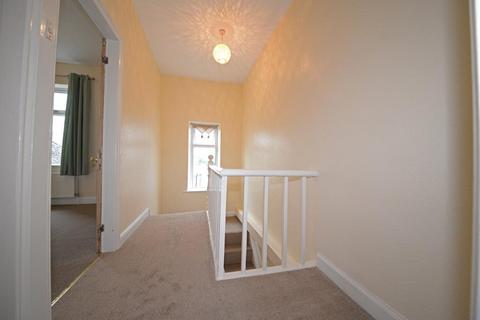 2 bedroom terraced house to rent, Castle Street, Skipton, BD23