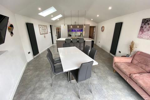 14 Briton Road, Northampton, NN3 2BS