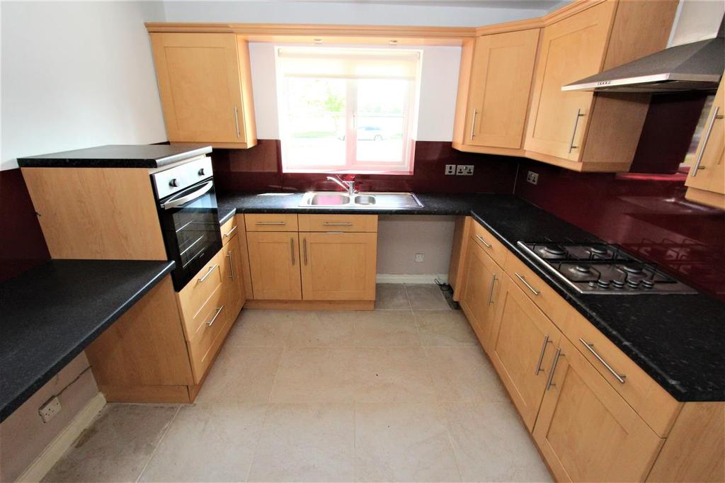 Somerville Crescent, Ellesmere Port 2 bed detached bungalow £185,000