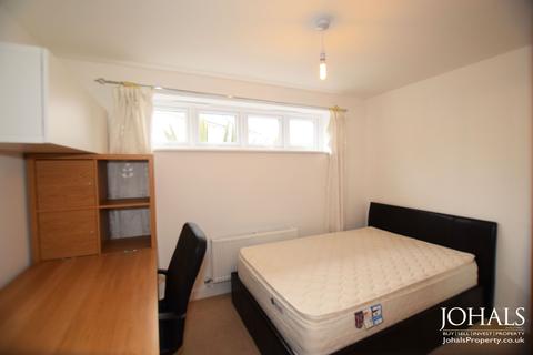 4 bedroom townhouse to rent - Marylebone Place, Leicester, LE2