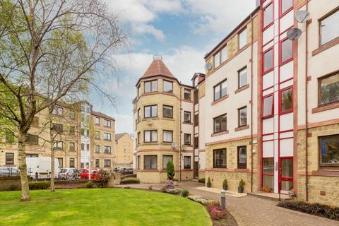 37/7 Dalgety Road, Edinburgh, EH7 5UH