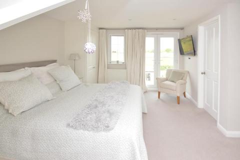 4, Manor Cottages Ham Lane, Old Windsor, Windsor, SL4 2JR