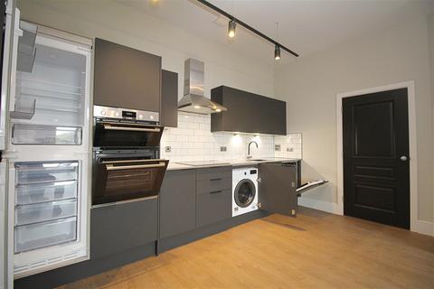 2 bedroom flat to rent, The Gate, Waterside Village, Falcon Street, Loughborough, LE11