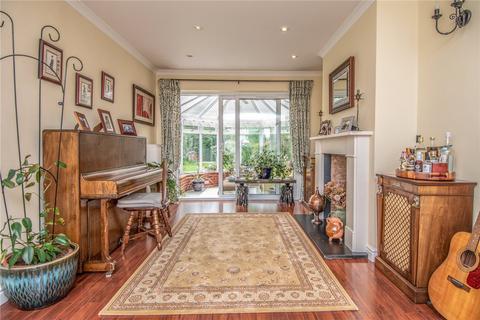 17 Hazelton Close, Marlbrook, Bromsgrove, B61 0JF