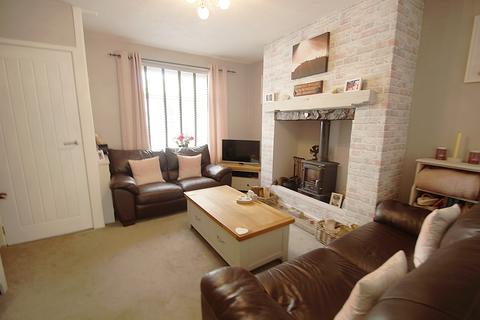 2 Hawthorpe Grove, Uppermill, Oldham, OL3 6BW