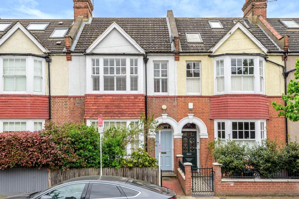 Tranmere Road, Earlsfield 1 bed flat £475,000