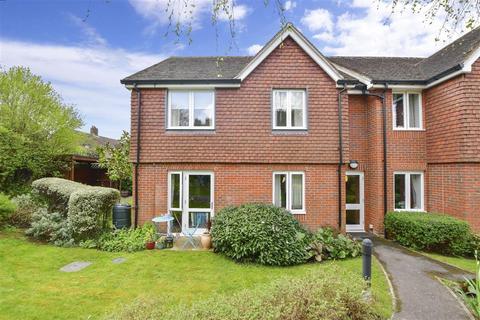 1 bedroom flat for sale - Station Road, Petworth, West Sussex