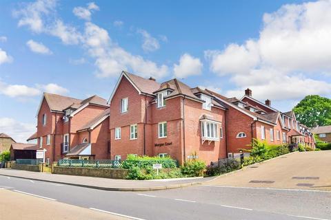 1 bedroom flat for sale, Station Road, Petworth, West Sussex