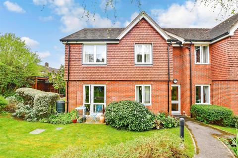 1 bedroom flat for sale, Station Road, Petworth, West Sussex