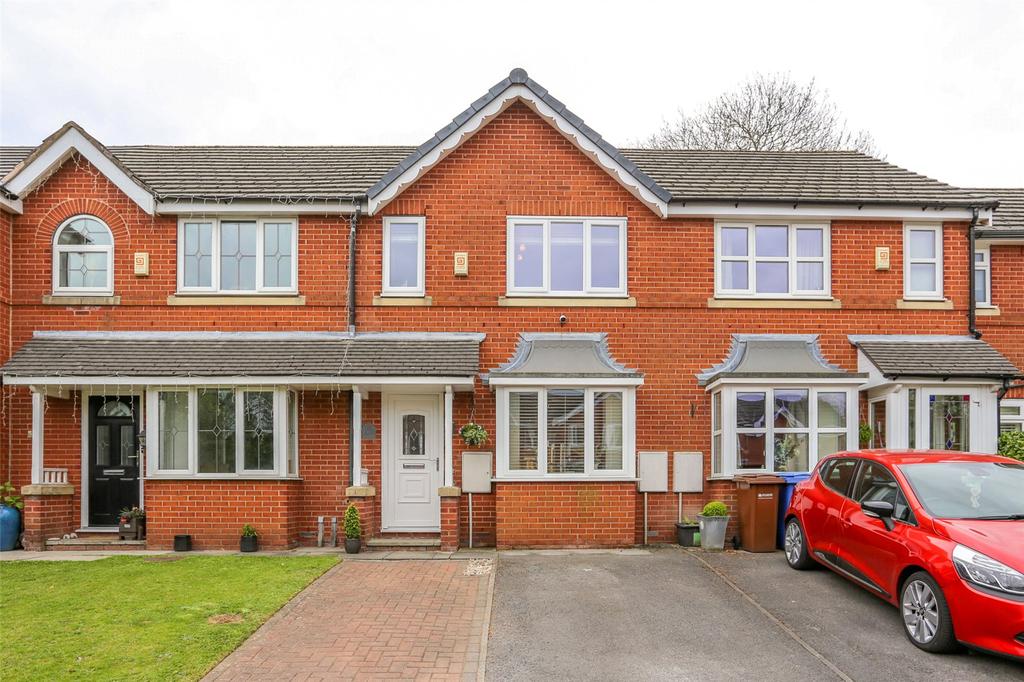 Hayfield Road, Bredbury, SK6 2 bed terraced house £245,000