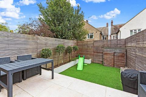 11 Stuart Road, London, SW19 8DJ