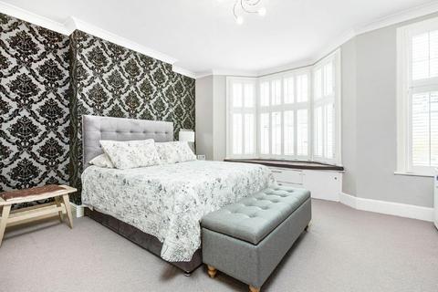 11 Stuart Road, London, SW19 8DJ
