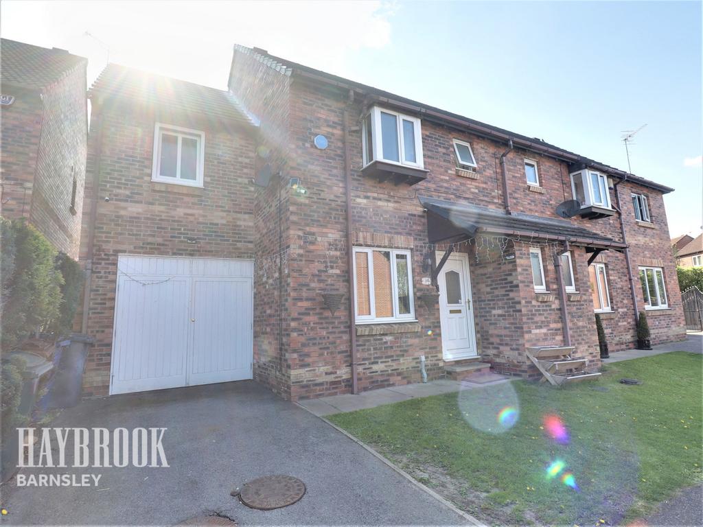 Bowden Grove, Dodworth 4 bed semidetached house £230,000
