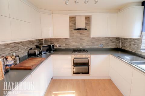14 Bowden Grove, Dodworth, Barnsley, S75 3TB