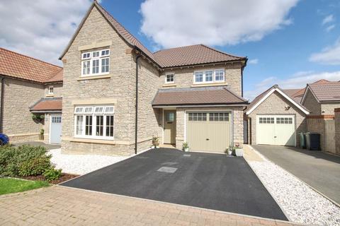 10 Barton Cleave, Roundswell, Barnstaple, EX31 3GT