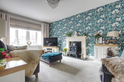 10 Barton Cleave, Roundswell, Barnstaple, EX31 3GT