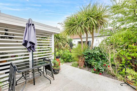 418 Ashingdon Road, Rochford, SS4 3EW