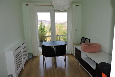 7 Clos Bryncam, Garnant, Ammanford, SA18 1NJ
