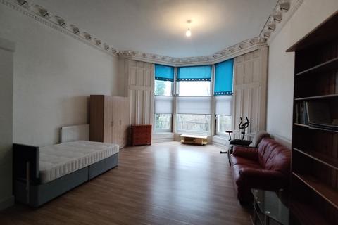 Studio to rent - Kelvin Drive, West End, Glasgow, G20