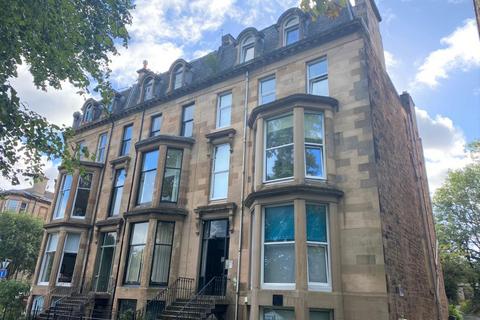 Studio to rent, Kelvin Drive, West End, Glasgow, G20